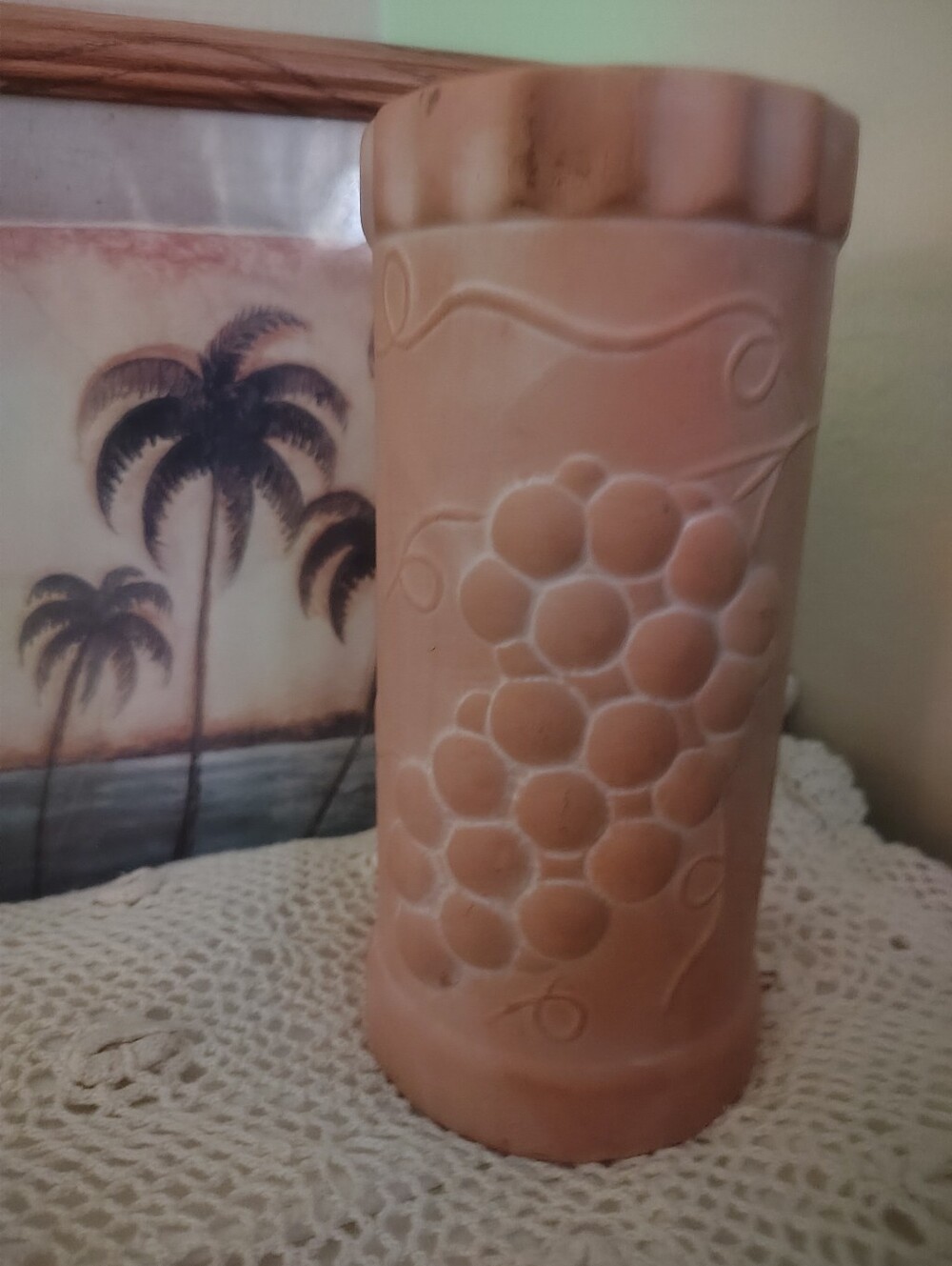 VTG Terracotta Wine Bottle Cooler Chiller Grape Cluster Relief Glazed Interior